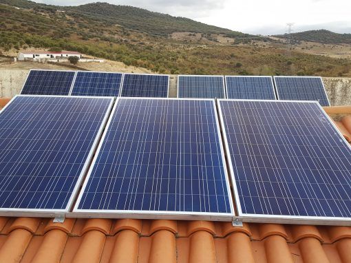 Ampliación Instalación Fotovoltaica Casa Rural Burguillos del Cerro
