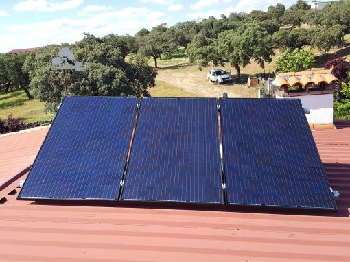 Instalación Fotovoltaica aislada en Valle de Santa Ana
