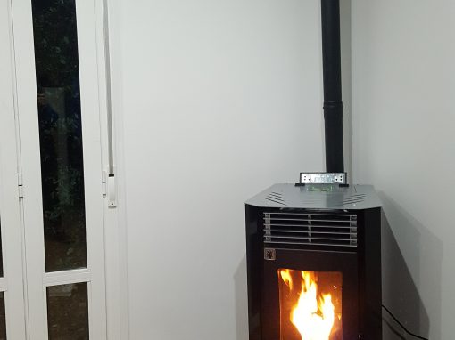 Instalación de estufa de pellets Basic 9,5 kW en Jerez de los Caballeros