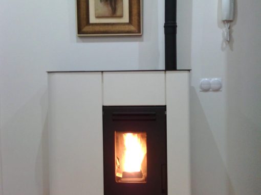Instalación de Estufa de Pellets Boreal Slim 12 en Valle de Santa Ana