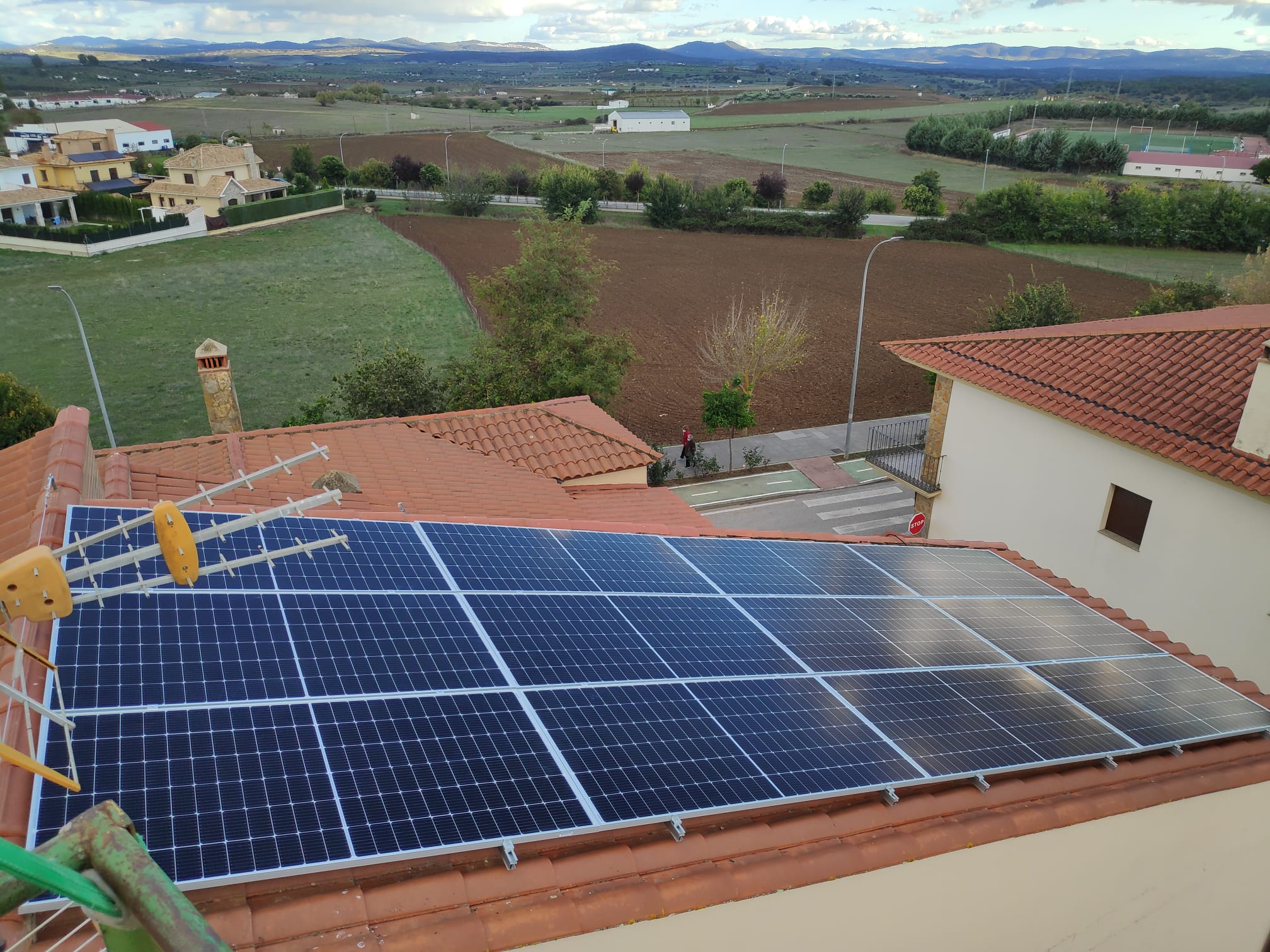 Instalación fotovoltaica de autoconsumo en Fregenal de la Sierra